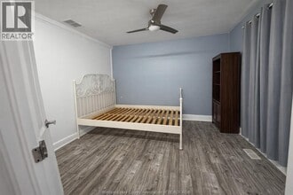 532 Oak Ave in Windsor, ON - Building Photo - Building Photo