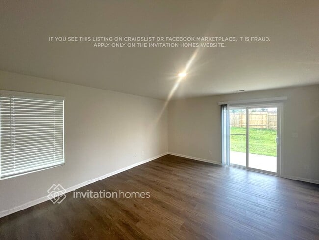 6144 Foggy Btm Cir in Charlotte, NC - Foto de edificio - Building Photo