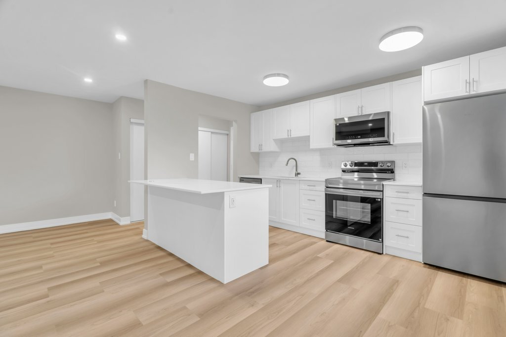 163 Macgregor Cres in Waterloo, ON - Building Photo