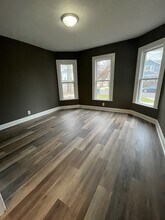 239 Straight Ave SW in Grand Rapids, MI - Foto de edificio - Building Photo