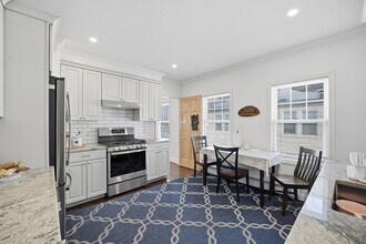 34 Wilson Ave in Westfield, MA - Building Photo - Building Photo