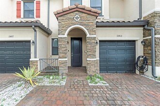 11413 SW 253rd St in Homestead, FL - Building Photo - Building Photo