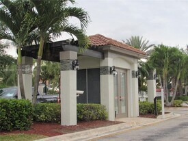 721 Talavera Rd in Weston, FL - Building Photo