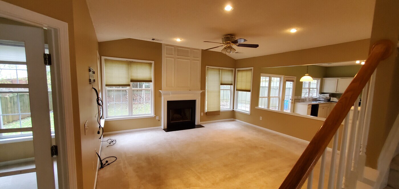 412 Collingsworth Ln in Greenville, SC - Building Photo