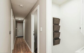 412 N Washington St in Baltimore, MD - Building Photo - Building Photo