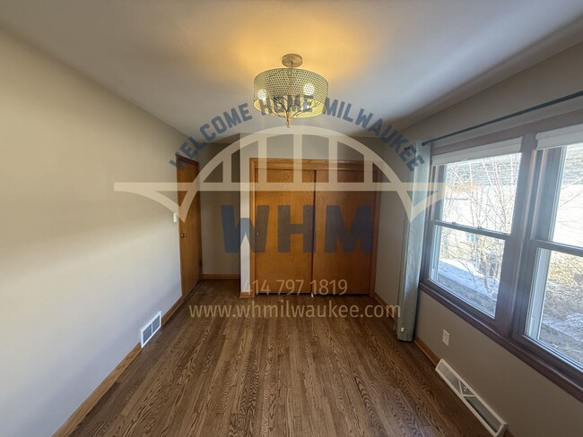 property at 400 Lemira Ave