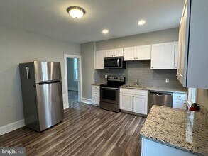 10 Clifton Ave in Merchantville, NJ - Building Photo - Building Photo