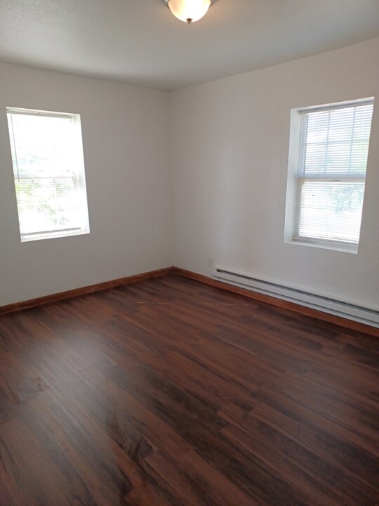 1221 W Atkinson Ave in Milwaukee, WI - Building Photo
