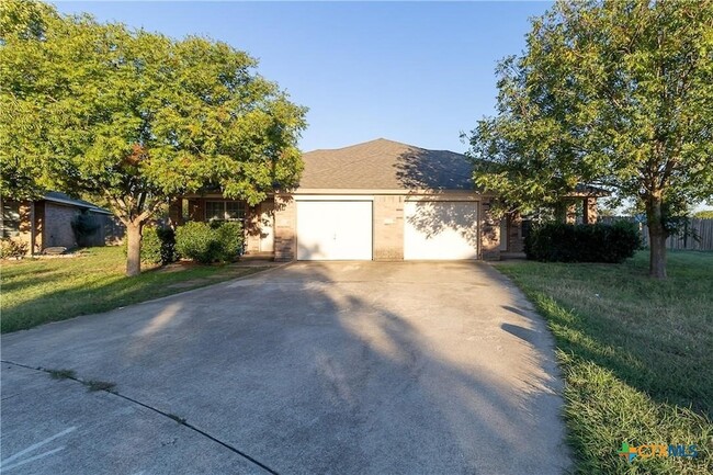 property at 1405 Chips Dr