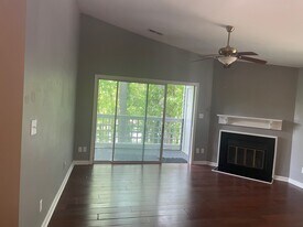 4110 Sedgewood Dr, Unit 4110 Sedgewood Dr. in Raleigh, NC - Building Photo