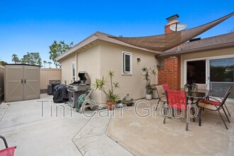 9772 Verde Mar Dr in Huntington Beach, CA - Building Photo - Building Photo