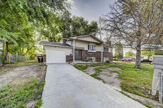 223 Fairfax St in Colorado Springs, CO - Building Photo - Building Photo
