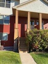 22369 Lilac Way in Forest Lake, MN - Building Photo