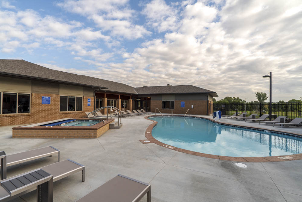 360 at Jordan West in West Des Moines, IA - Building Photo