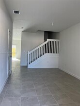 2679 SE 25th Ter in Homestead, FL - Building Photo - Building Photo