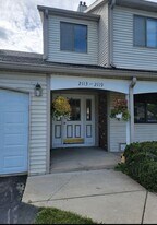 2115 Tupelo Ln in Chesterton, IN - Building Photo