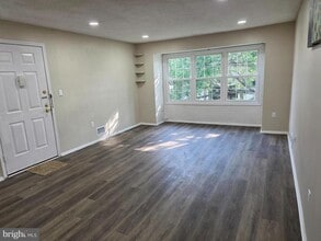 22 Alburtus Ct in Trenton, NJ - Building Photo - Building Photo