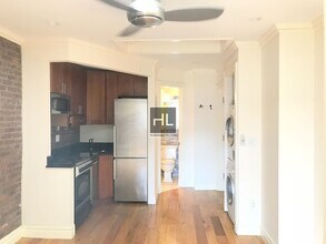 W 14TH ST. in New York, NY - Building Photo - Building Photo