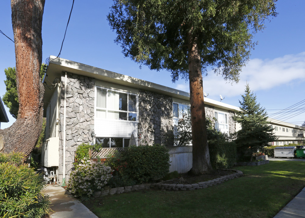 65 Glen Eyrie Ave in San Jose, CA - Foto de edificio