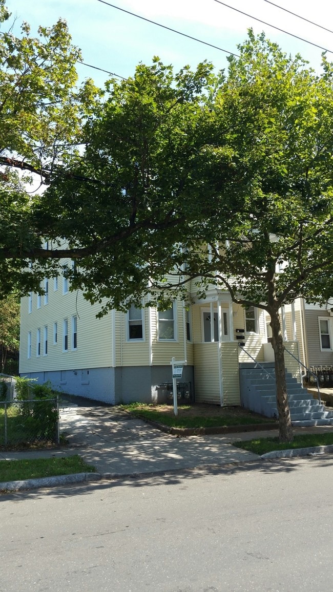 517 Winchester Ave