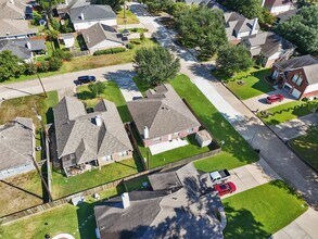 9519 Rodgers Rd in Houston, TX - Building Photo - Building Photo