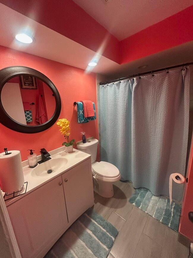 633 NE Larkspur Ln in Port St. Lucie, FL - Building Photo - Building Photo