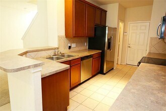 2740 Maybrook Hollow Ln in Houston, TX - Building Photo - Building Photo