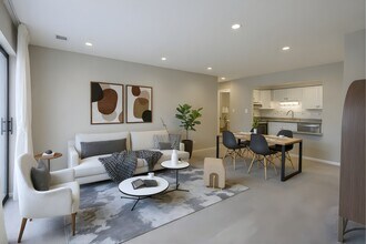 613 Central Rd in Mount Prospect, IL - Building Photo - Building Photo