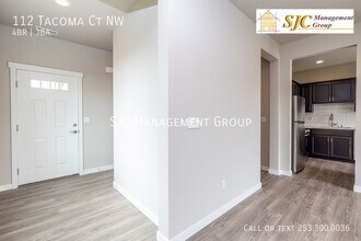 112 Tacoma Ct NW in Orting, WA - Building Photo - Building Photo