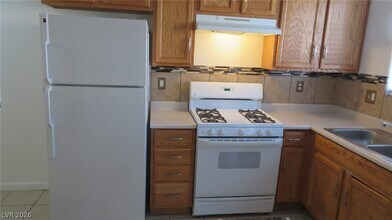 3014 Sunrise Bay Ave in North Las Vegas, NV - Building Photo - Building Photo