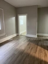 1056 Olmstead Ave in Columbus, OH - Building Photo - Building Photo