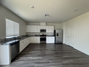 1312 Callison Way in Plumas Lake, CA - Building Photo - Building Photo