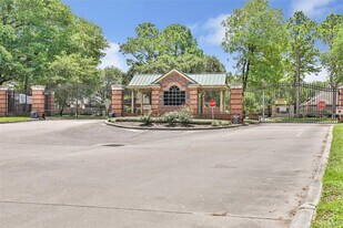 2803 Kings Crossing Dr in Houston, TX - Building Photo