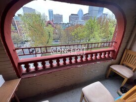 195 Commonwealth Ave, Unit 6CP in Boston, MA - Building Photo