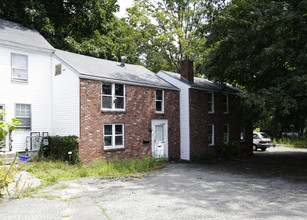 36 Court St in Exeter, NH - Building Photo - Building Photo