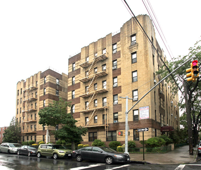 1423 Avenue N in Brooklyn, NY - Foto de edificio - Building Photo