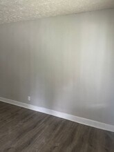 409 N Gray St in Indianapolis, IN - Building Photo - Building Photo