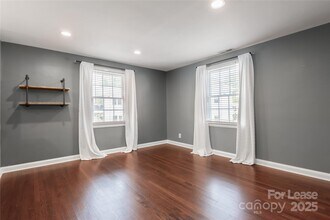 107 S Laurel Ave in Charlotte, NC - Building Photo - Building Photo