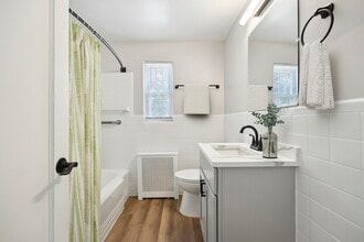 Eagle Rock Apartments at Maplewood in Maplewood, NJ - Building Photo - Building Photo