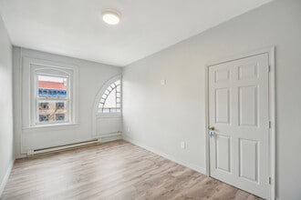 506 Northampton St in Easton, PA - Building Photo - Interior Photo