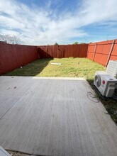 3611 Portland St in Irving, TX - Building Photo - Building Photo