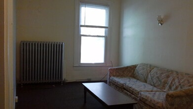 222 N Albany St in Ithaca, NY - Building Photo - Building Photo