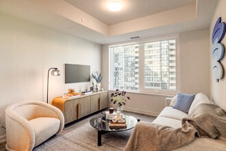Dialogue in Mississauga, ON - Building Photo - Interior Photo