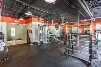 500 Central Ave, Unit 504 in Union City, NJ - Building Photo - Building Photo