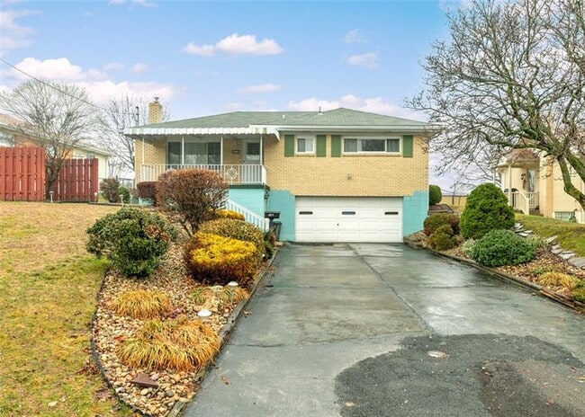 property at 4813 Sandy Dr