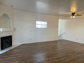 3605 Spanish Butterfly St in Las Vegas, NV - Building Photo - Building Photo