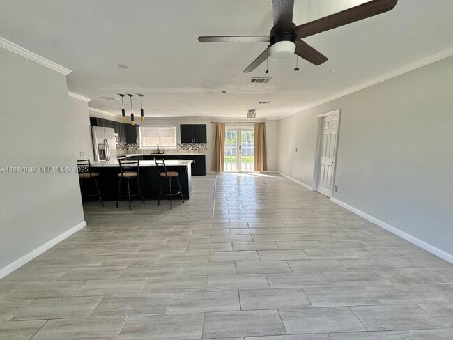 property at 1822 SE Oxmoor Ct