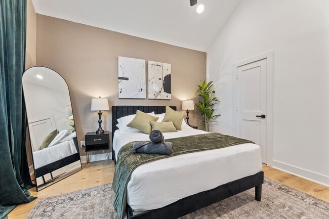 property at 515 Altic St