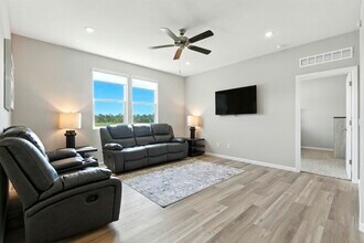 1070 Pleasant Hl Pl in Fort Wayne, IN - Building Photo - Building Photo