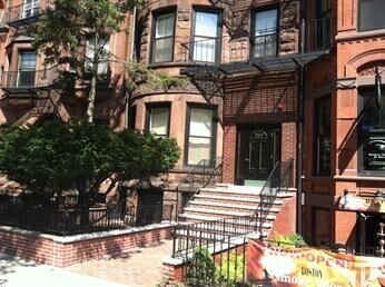 265 Newbury St in Boston, MA - Building Photo